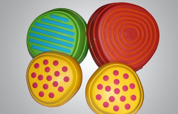 Rocher tactile : psychomotricité globale et toucher tactile